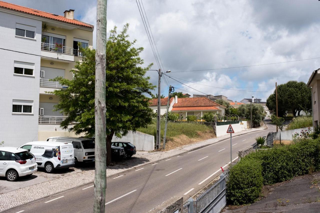 Villa Moradia Em Vilar Dos Prazeres Ourém Exterior foto