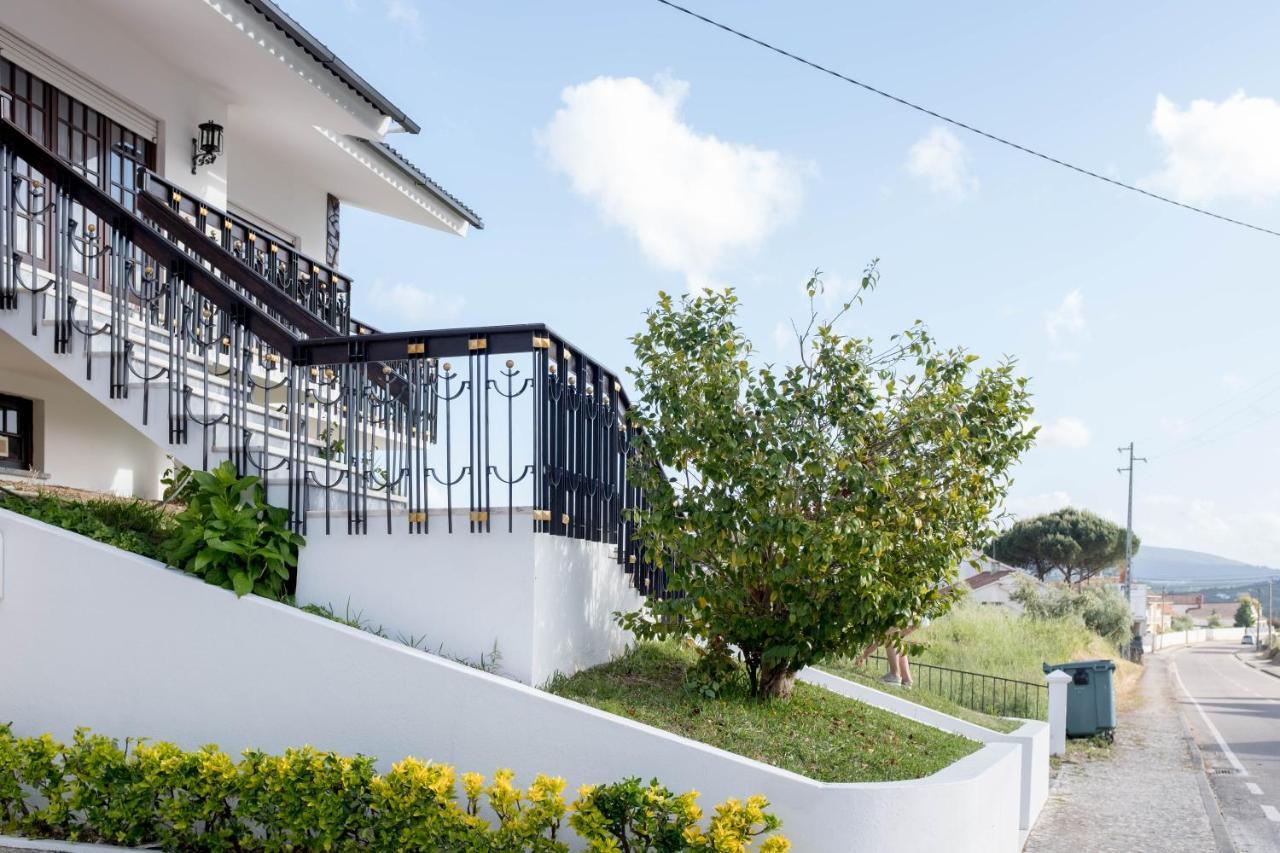 Villa Moradia Em Vilar Dos Prazeres Ourém Exterior foto